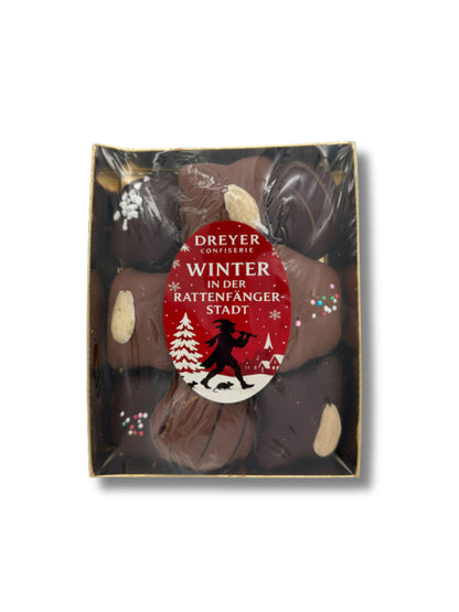 Verpackung im Style "Winter in der Rattenfängerstadt" für Confiserie Rabbel Honig-Lebkuchen Mischung 150 g erhältlich in der Dreyer Confiserie in Hameln.