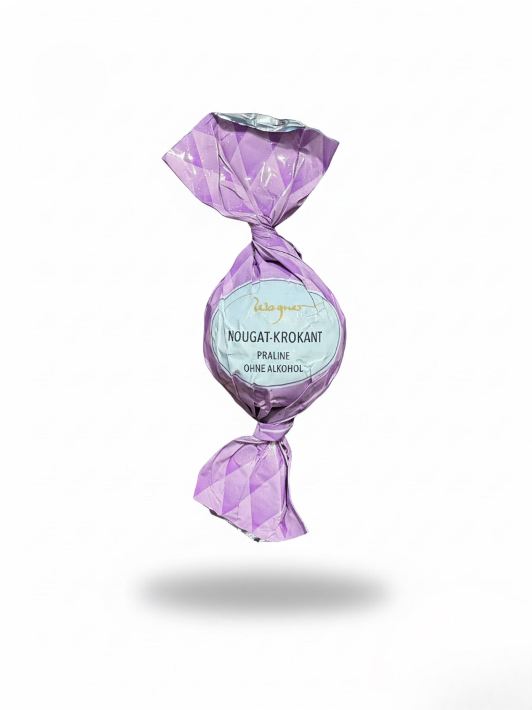 Wagner Pralinen Weihnachtskugel „Nougat mit Krokanthülle“ 24 g – gefüllte Vollmilchschokolade mit zartem Nougatkern und feiner Krokanthülle, erhältlich in der Dreyer Confiserie in der Rattenfängerstadt Hameln.